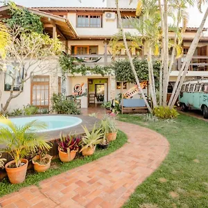  Hostel Tucano House